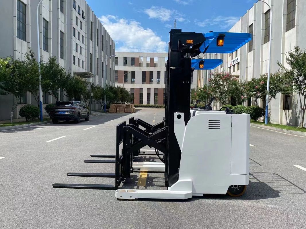 2000 KG Load Capacity Single Position Electric Straddle Pallet Stacker CURTIS Control System