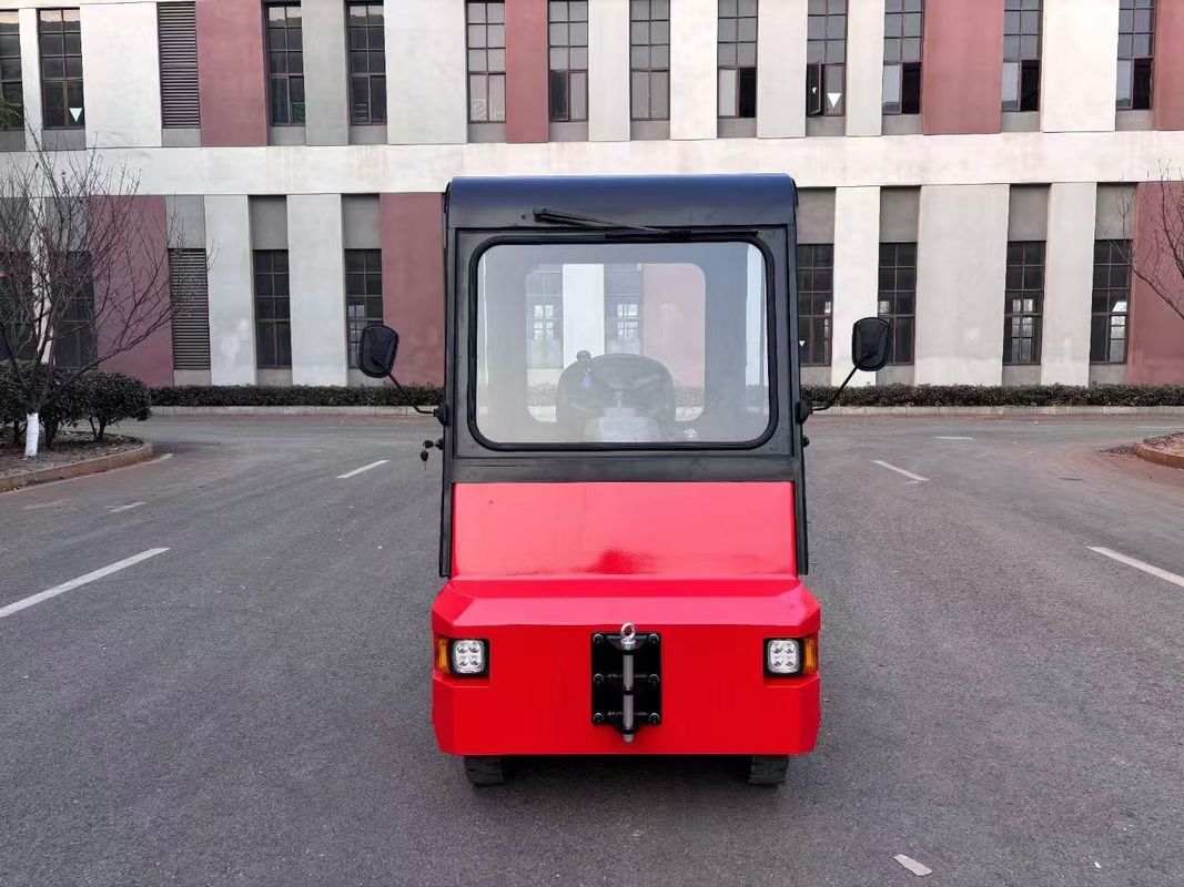 15000 kg Electric Towing  Tractor Hydraulic Steering Fully Enclosed Cab With Walking Alarm Light