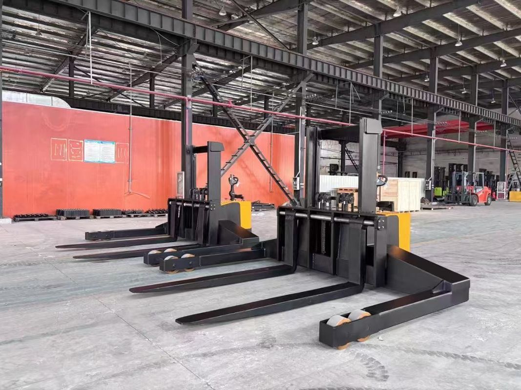 Large Tonnage Lead-acid Battery Stacker  Jack Truck Non-standard Capacity 6000 KG 6 Tons Activity Chain Forging Fork