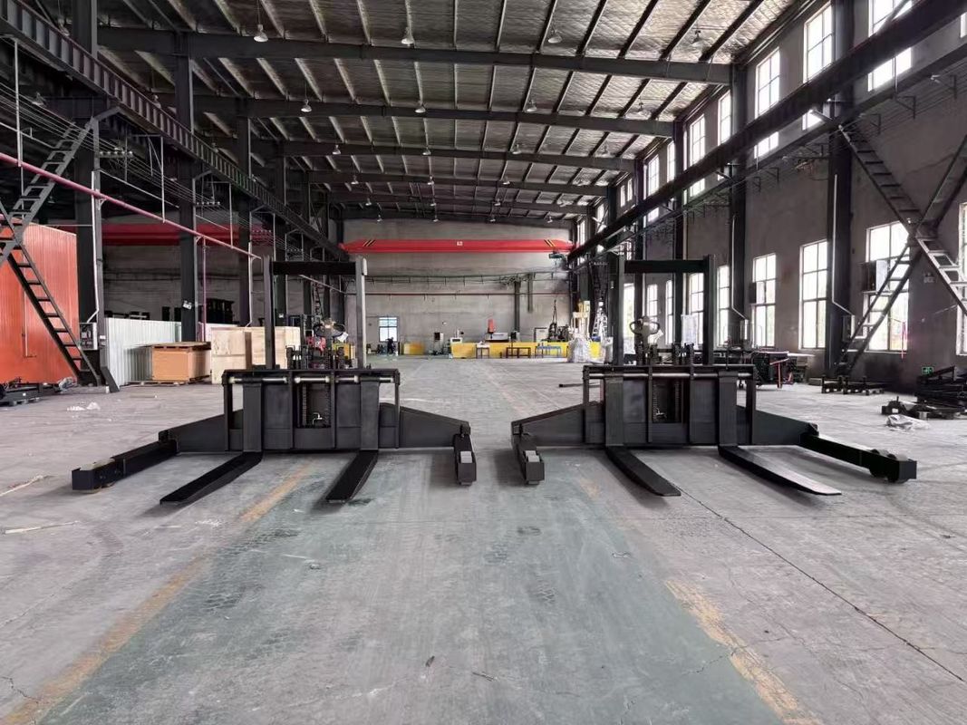 Large Tonnage Lead-acid Battery Stacker  Jack Truck Non-standard Capacity 6000 KG 6 Tons Activity Chain Forging Fork