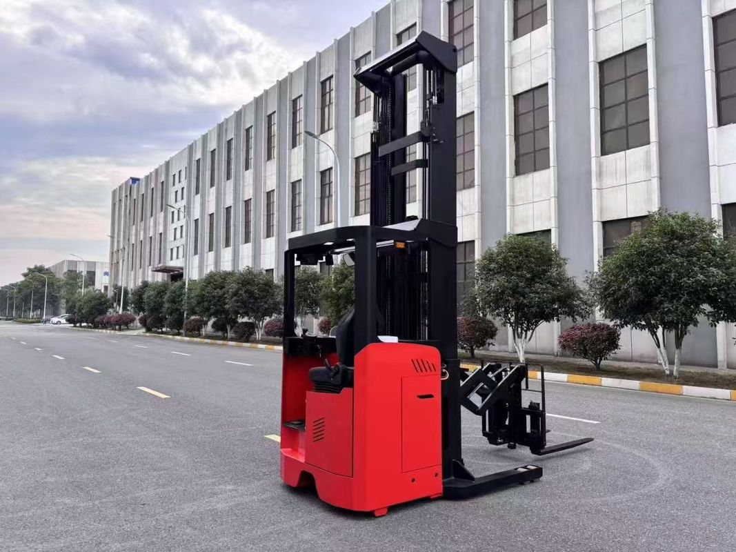 Lithium Battery Double Double Extension Forward Moving Forklift Capacity 1600 KGS 1.6 Tons.